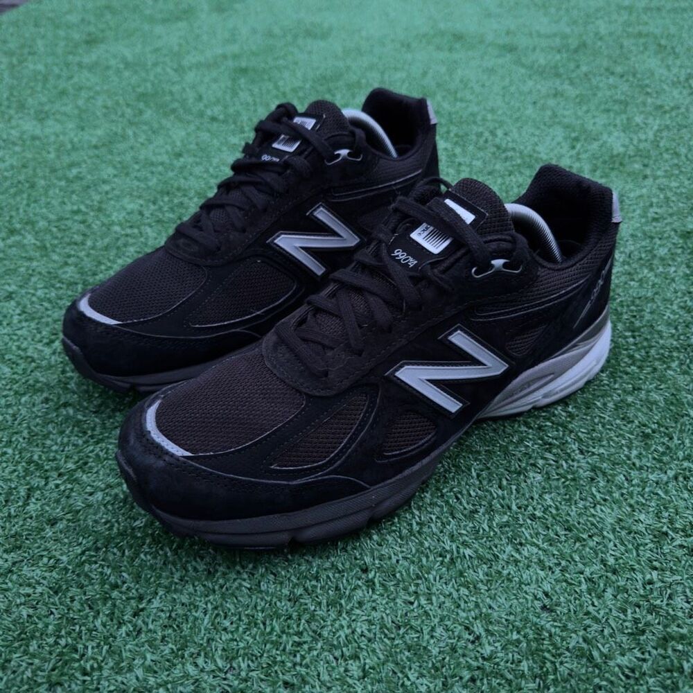 NEW BALANCE 990 V4 (made in USA) - Men’s Sneakers - SIZE 9.5 - Picture 2 of 10